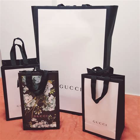 gucci shopping bags.